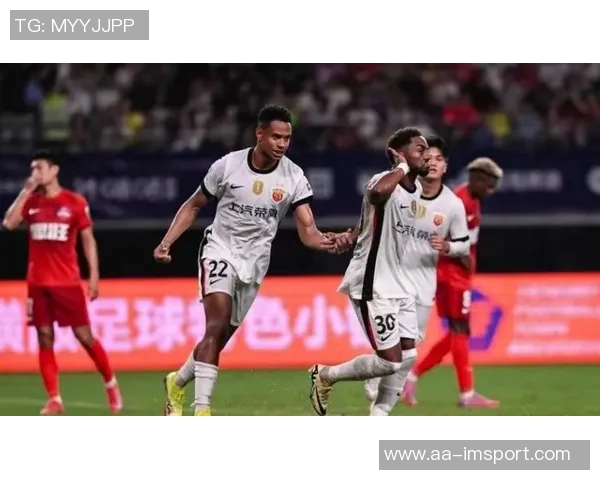 海港队后卫短缺李昂贺惯离队对球队影响深远